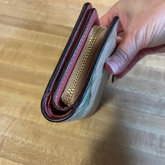 Coach Signature Pink Lily Wallet - Picture 10 of 10